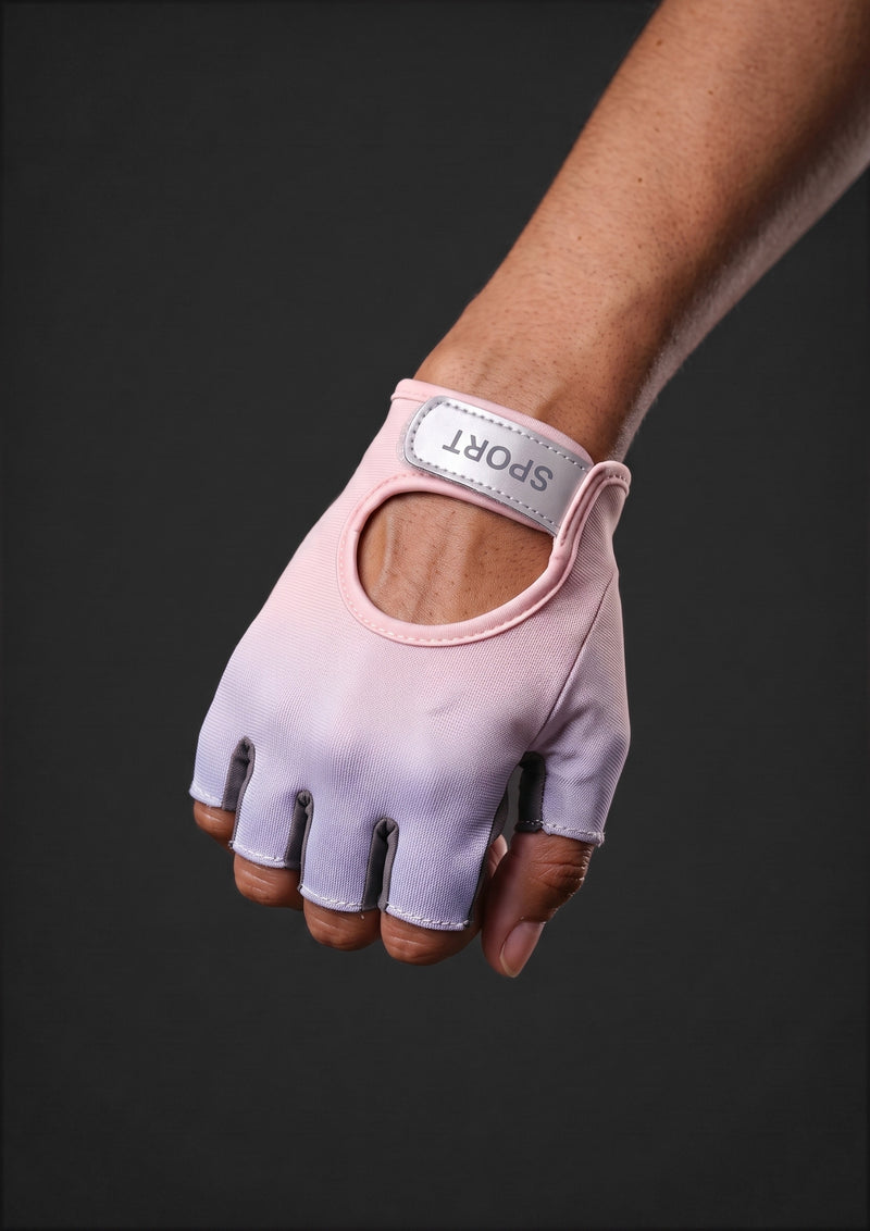 Luva de ciclismo feminina meio dedo degradê lilás e rosa, vista do dorso