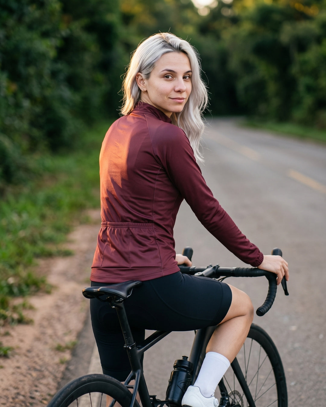 Camisa de Ciclismo Feminina CPM Manga Longa Vinho, na estrada
