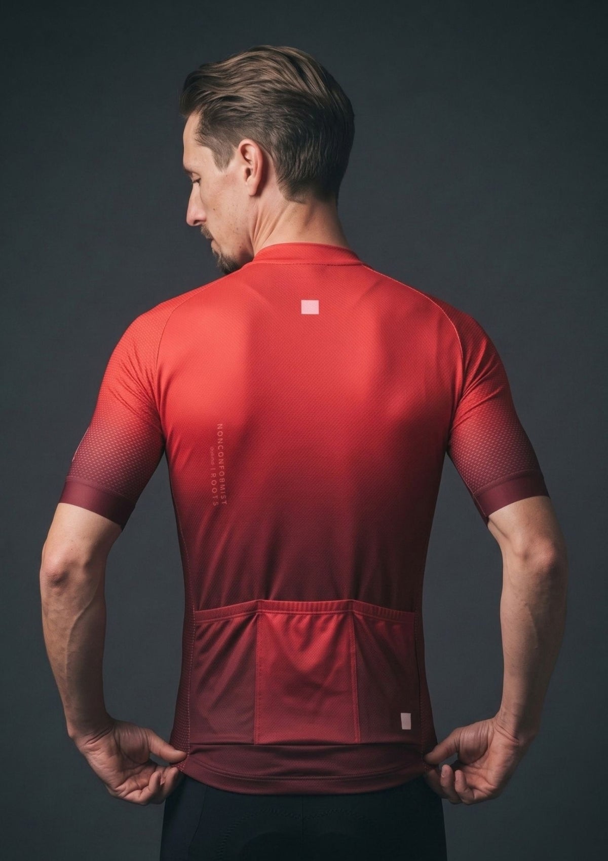 Camisa de Ciclismo CPM Aero Race Vermelho, vista de costas, bolsos traseiros