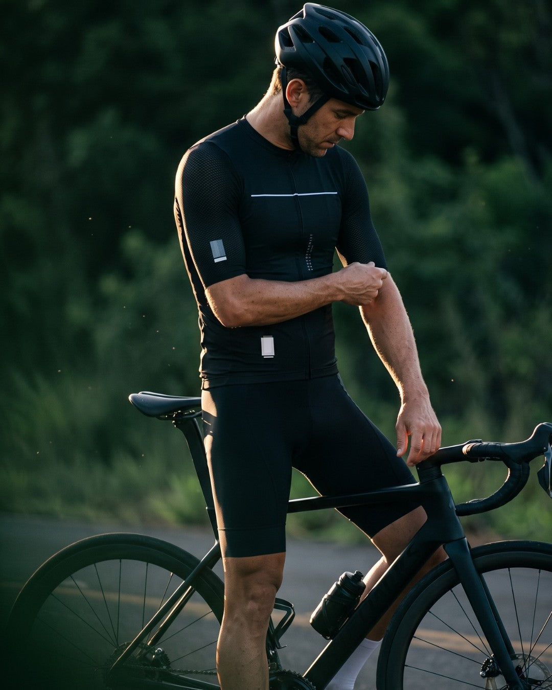 Camisa de Ciclismo Aero Race Preto — caimento